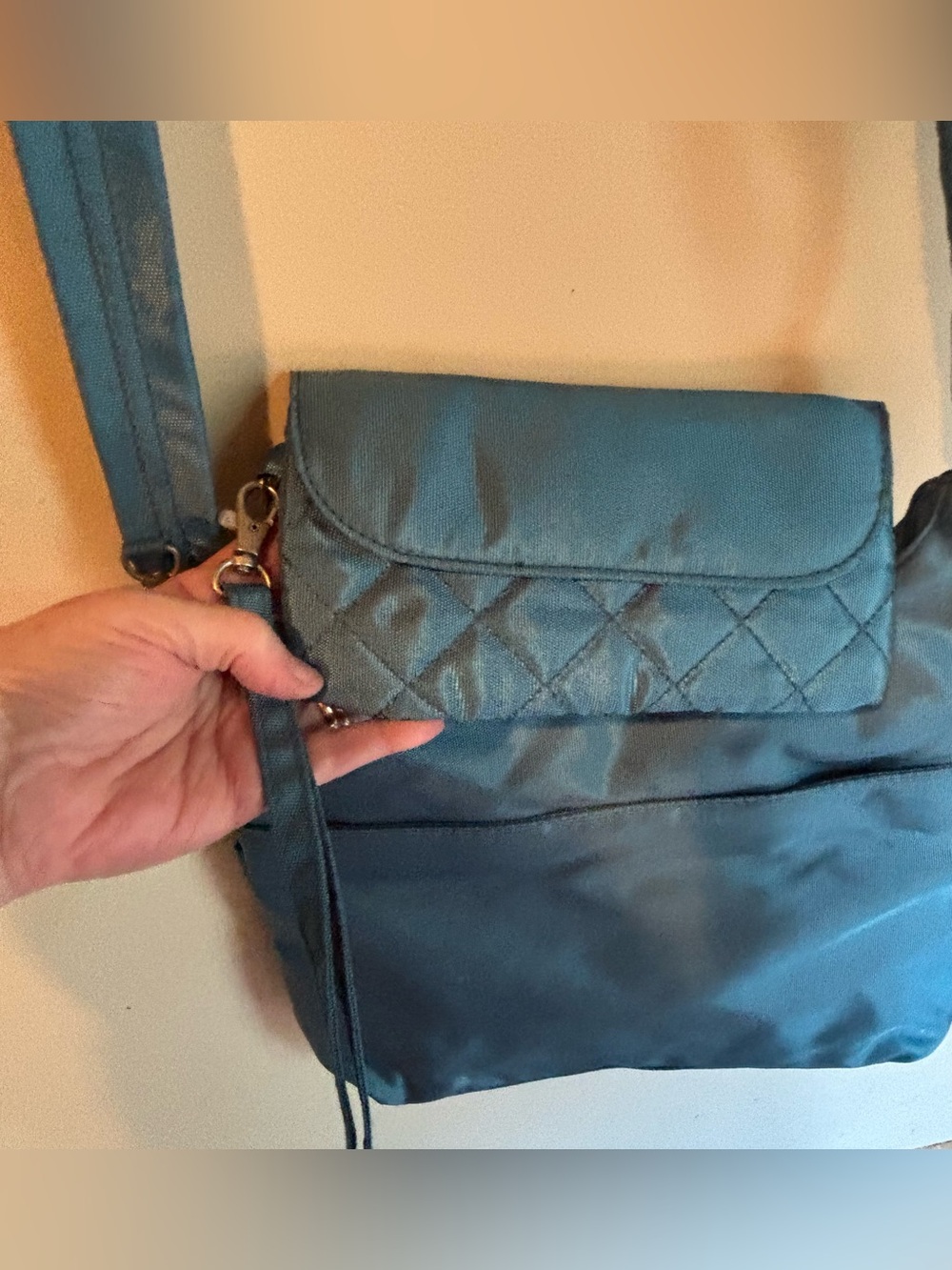 Travelon Anti-Theft Signature Quilted Crossbody Travel Bag/Matching Wallet Teal